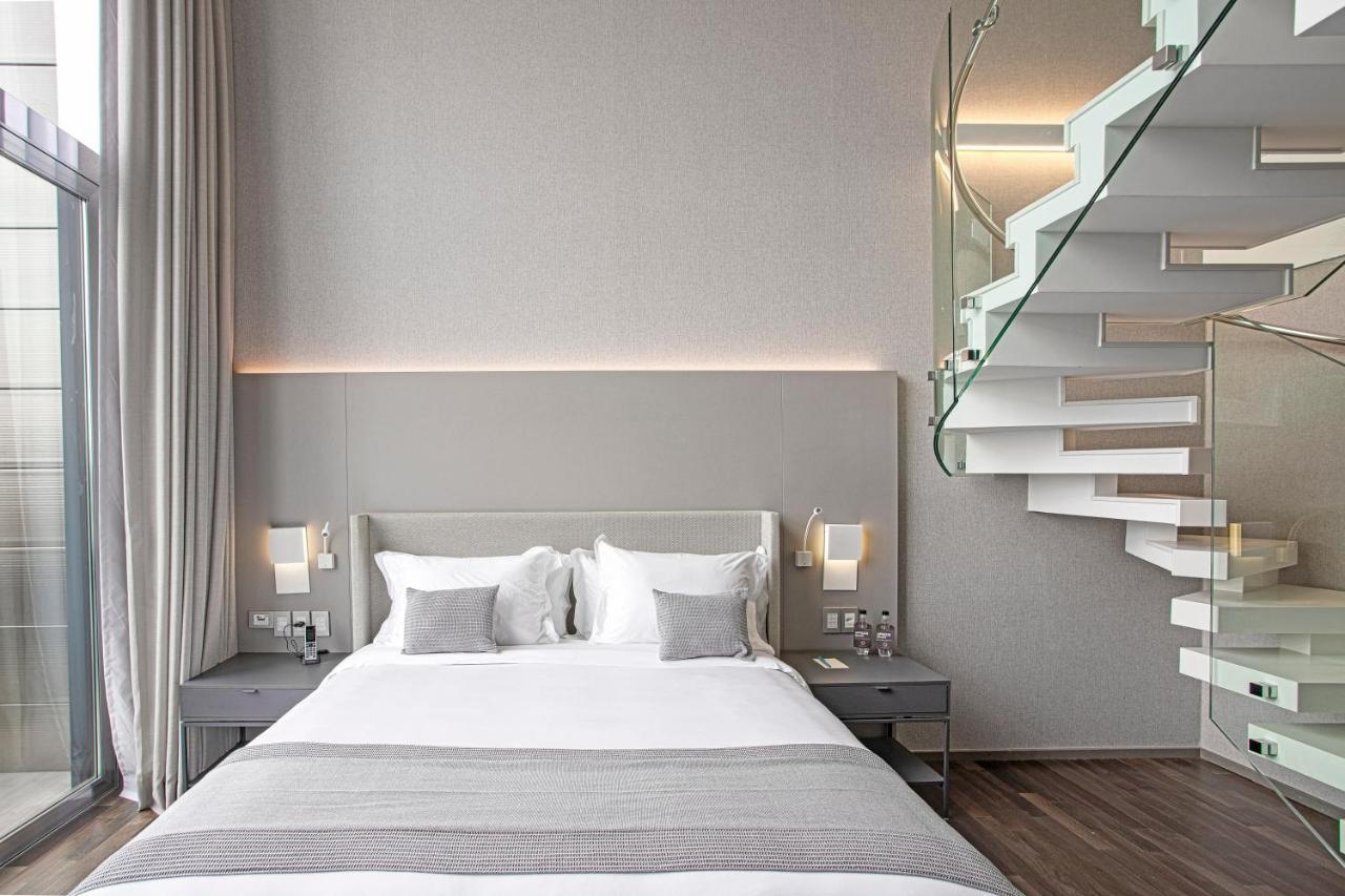 Suryaa Hotel Pinhais, Curio Collection By Hilton Buitenkant foto