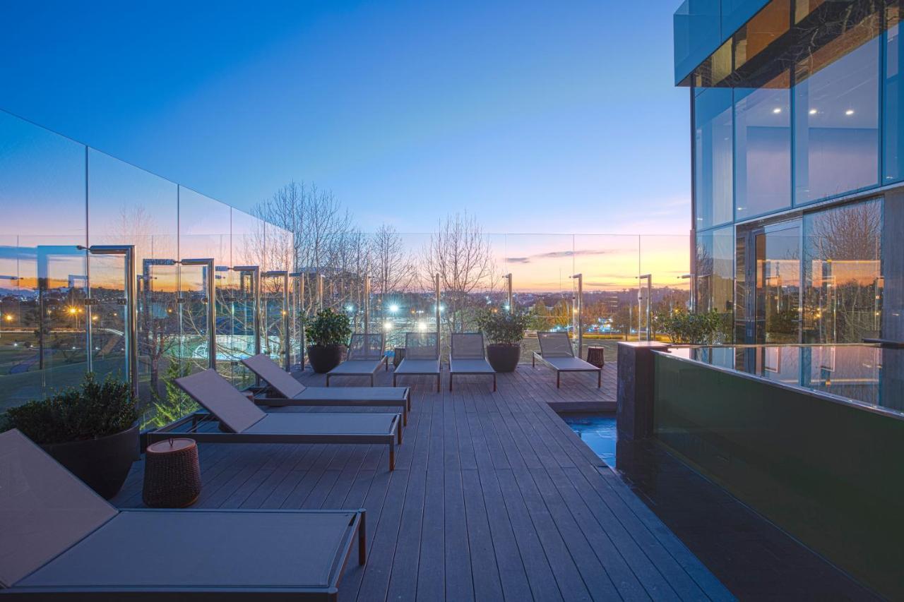 Suryaa Hotel Pinhais, Curio Collection By Hilton Buitenkant foto