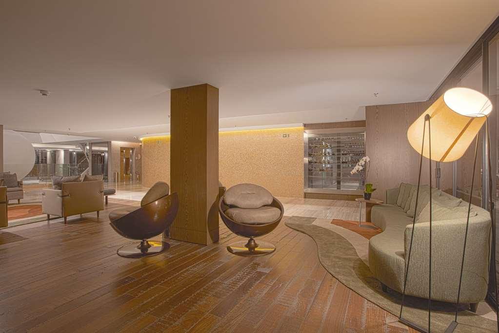 Suryaa Hotel Pinhais, Curio Collection By Hilton Interieur foto